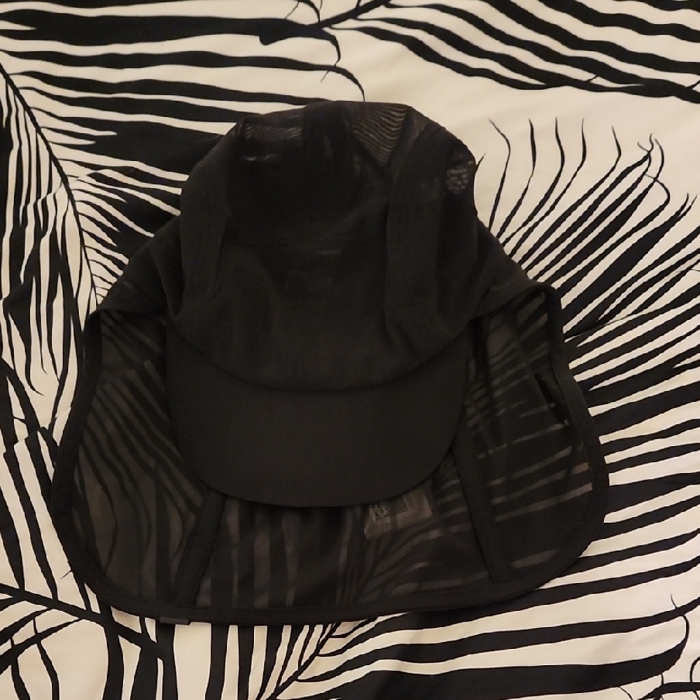 Mesh-Panelled Running Cap SLNSH Collection